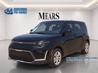 Used 2025 Kia Soul LX