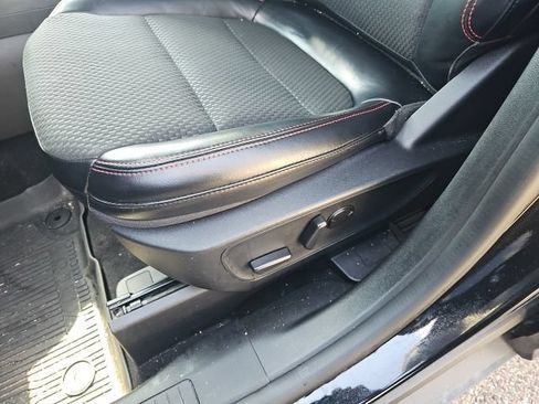 Used 2024 Ford Escape ST-Line w/ Tech Pack #1 AWD/4WD image 18