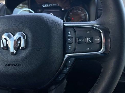 Used 2025 RAM 1500 Laramie image 20