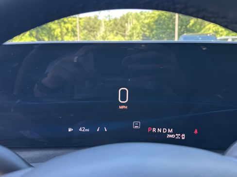 Used 2024 Cadillac XT4 Sport w/ Active Safety Package AWD/4WD image 26