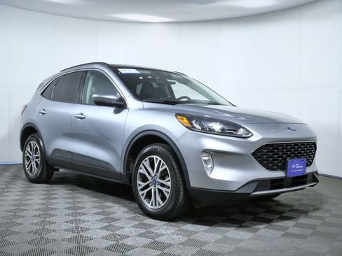 Certified 2022 Ford Escape SEL w/ Technology Package AWD/4WD image 1
