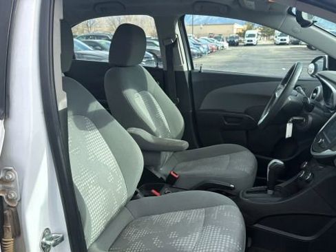 Used 2017 Chevrolet Sonic LS image 18