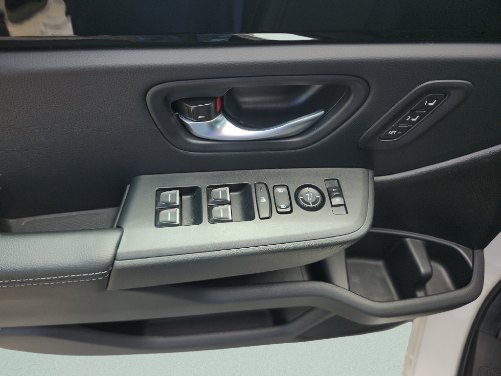 Used 2025 Honda Pilot EX-L image 21