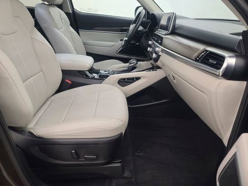 Used 2022 Kia Telluride EX w/ EX Premium Package image 15