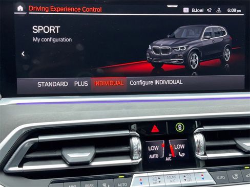 Used 2023 BMW X5 sDrive40i w/ Premium Package image 30