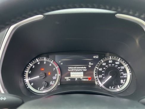 Used 2024 Toyota Highlander XLE image 20