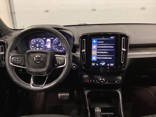 Used 2021 Volvo XC40 T5 R-Design w/ Climate Package AWD/4WD image 22