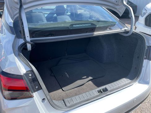 Used 2025 Nissan Versa SV image 30