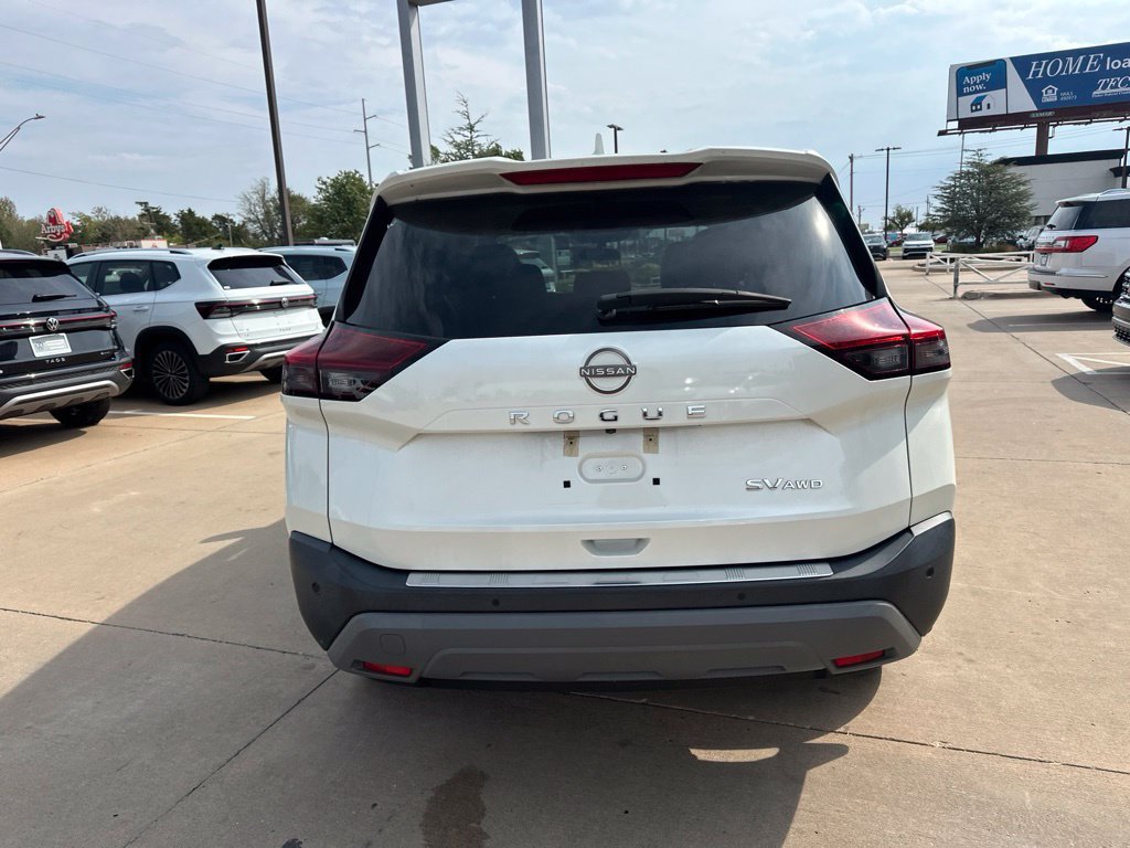 Used 2023 Nissan Rogue SV AWD/4WD image 6