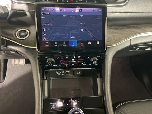 Certified 2023 Jeep Grand Cherokee Limited w/ Luxury Tech Group II image 22