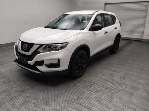 Used 2020 Nissan Rogue S AWD/4WD image 2