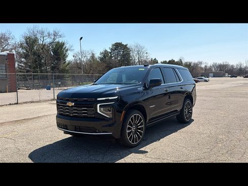 New 2026 Chevrolet Tahoe High Country AWD/4WD image 2