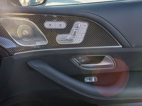 Used 2023 Mercedes-Benz GLE 63 AMG S image 21