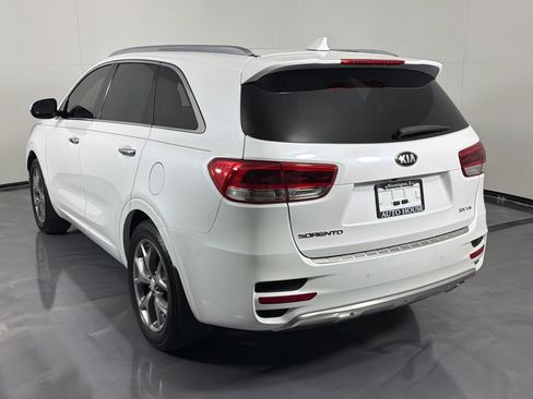 Used 2017 Kia Sorento SX FWD image 7