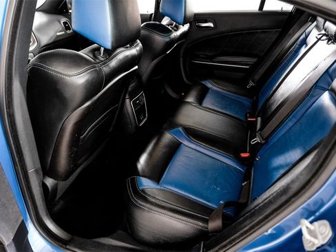 Used 2020 Dodge Charger R/T w/ Navigation & Travel Group image 35