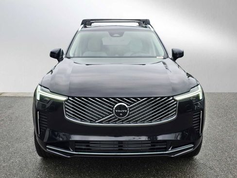 New 2026 Volvo XC90 T8 Ultra w/ Lounge Package image 8
