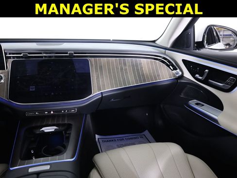 Certified 2025 Mercedes-Benz E 350 4MATIC Sedan image 39