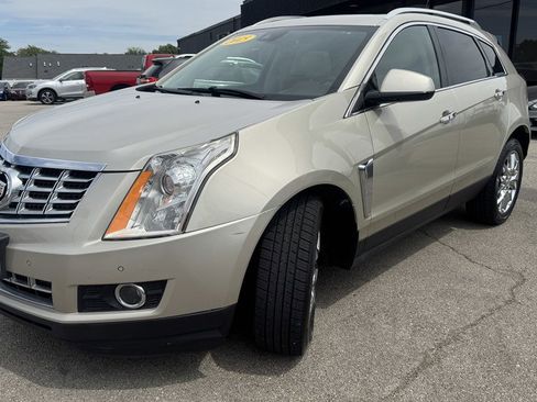 Used 2015 Cadillac SRX Performance w/ Driver Awareness Package AWD/4WD image 4