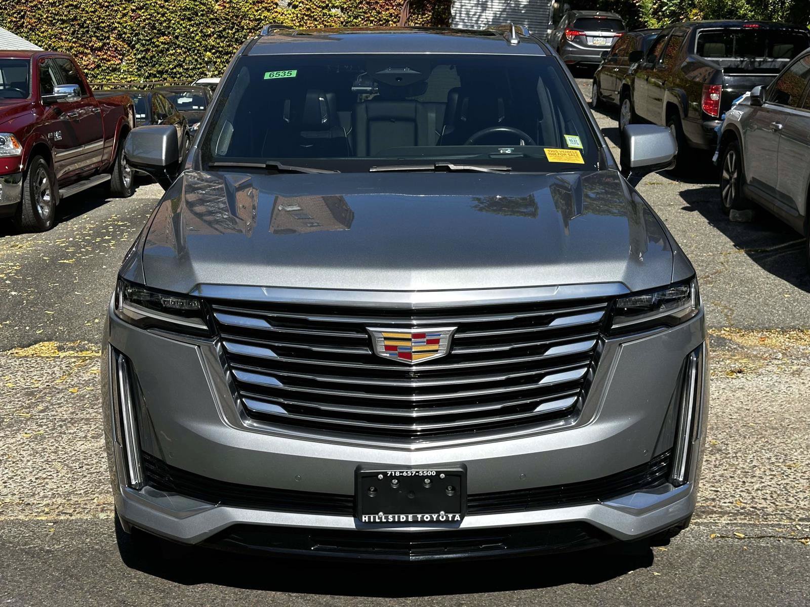 Used 2024 Cadillac Escalade Premium Luxury Platinum AWD/4WD image 8