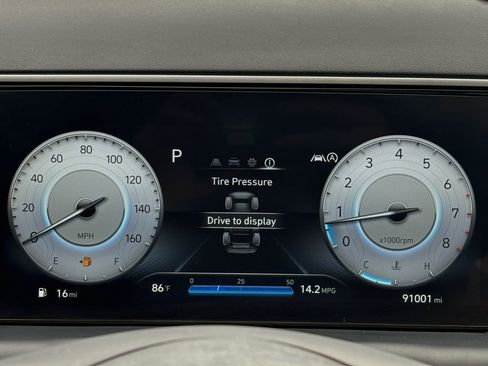 Used 2023 Hyundai Tucson SEL w/ Convenience Package FWD image 17