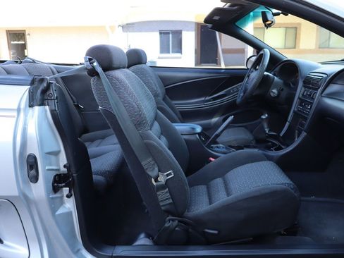 Used 1998 Ford Mustang GT image 23