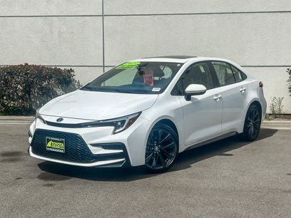 Used 2023 Toyota Corolla SE w/ SE Package