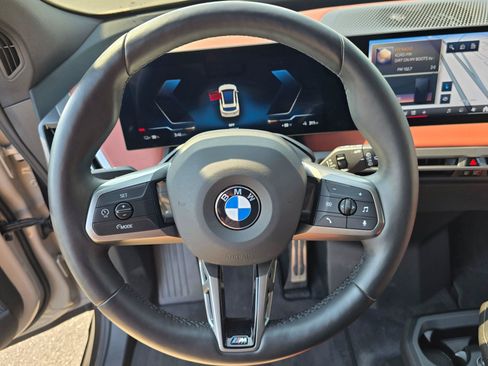 Used 2026 BMW iX xDrive60 AWD/4WD image 16