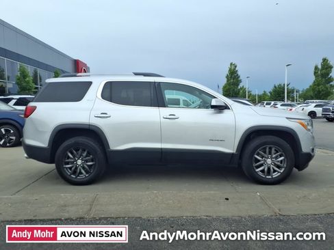 Used 2017 GMC Acadia SLT FWD image 8