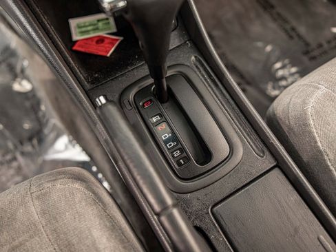 Used 2000 Honda Accord EX image 16