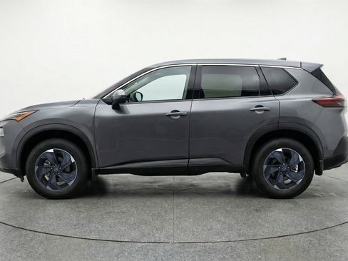 Used 2025 Nissan Rogue SV FWD image 5