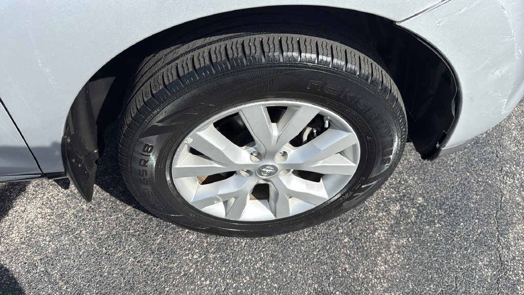 Used 2011 Nissan Murano SV AWD/4WD image 32