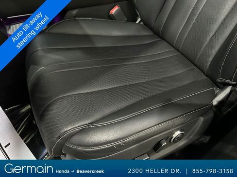 Used 2024 Genesis GV80 2.5T image 22