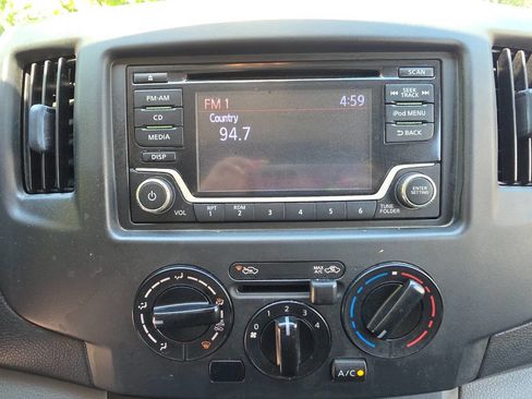 Used 2018 Nissan NV200 S w/ Cruise Control Package FWD image 19
