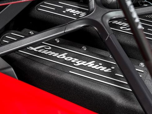 Used 2023 Lamborghini Huracan Tecnica image 56