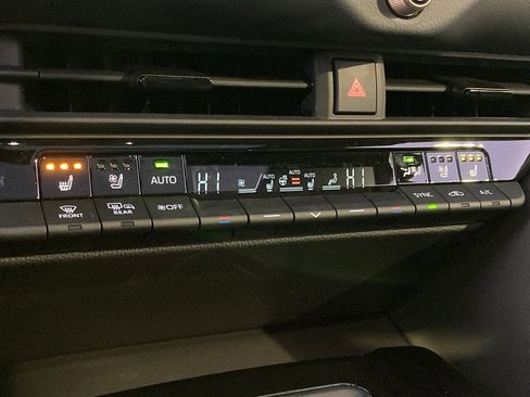 Certified 2026 Toyota Crown Limited image 26