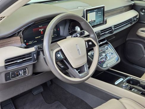 Used 2022 Lincoln Corsair Reserve w/ Equipment Group 201A AWD/4WD image 10