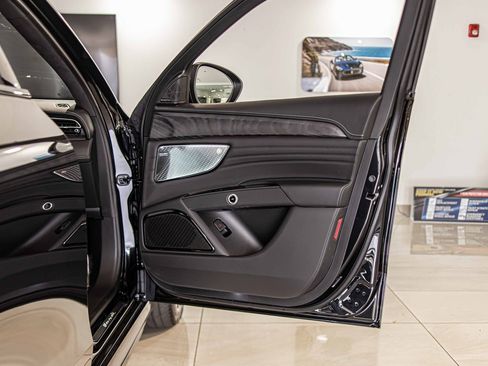 New 2025 Maserati Grecale Modena image 40