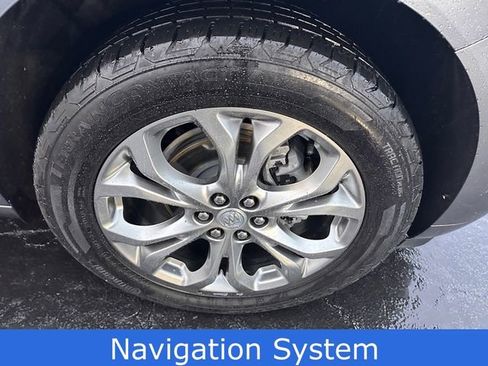 Used 2021 Buick Enclave Avenir w/ Avenir Technology Package image 13