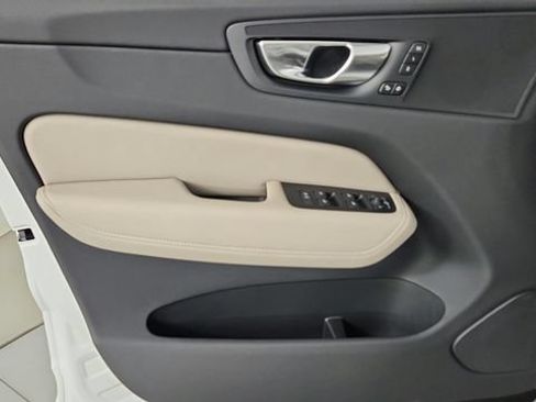 Certified 2026 Volvo XC60 B5 Plus w/ Protection Package Premier AWD/4WD image 9