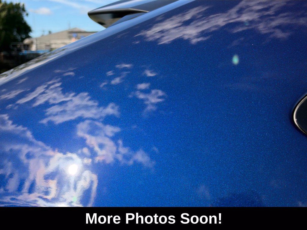 Used 2025 Lamborghini Urus SE AWD/4WD image 17