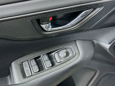 Used 2025 Subaru Outback Premium image 15