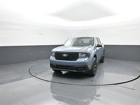New 2026 Ford Maverick XLT w/ XLT Luxury Package image 3