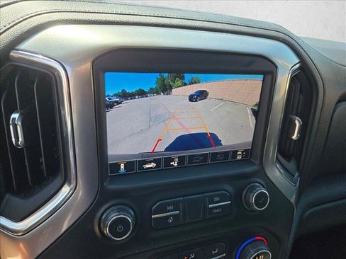 Used 2020 Chevrolet Silverado 1500 LT Trail Boss w/ Midnight Edition AWD/4WD image 13