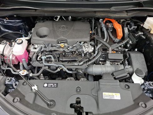Used 2024 Toyota Sienna XLE w/ XLE Plus Package AWD/4WD image 27