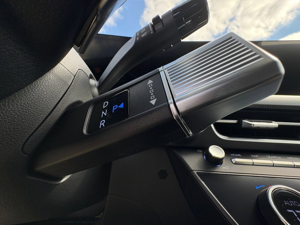 New 2026 Hyundai Sonata SEL FWD image 35