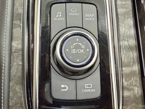 Used 2021 Nissan Armada Platinum w/ Captain's Chairs Package AWD/4WD image 23