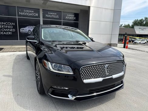 Used 2019 Lincoln Continental Select w/ Continental Climate Package AWD/4WD image 22