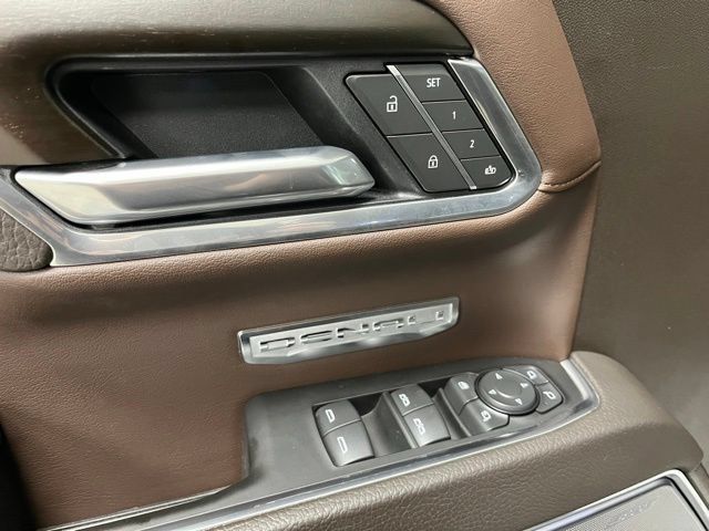 Used 2025 GMC Sierra 1500 Denali w/ Denali Reserve Package AWD/4WD image 24