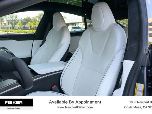 Used 2022 Tesla Model S Plaid image 15