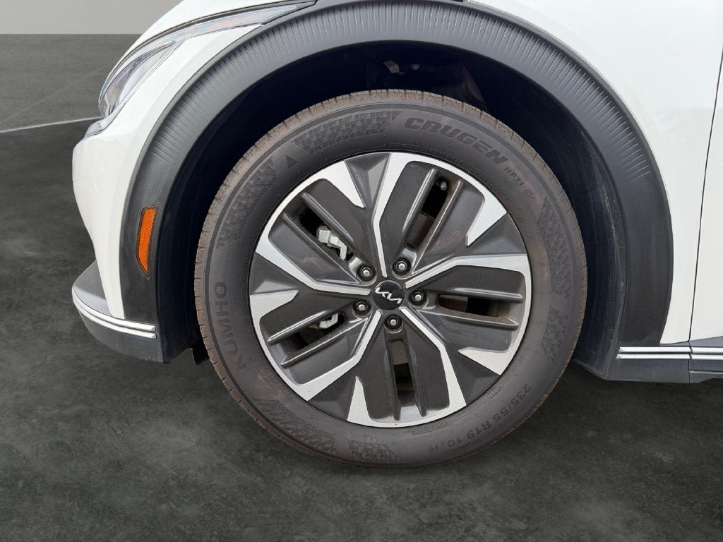 Used 2024 Kia EV6 Light AWD/4WD image 5
